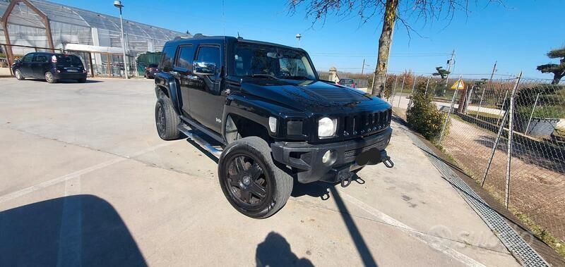 Nero Usata 2006 Hummer H3 SUV | 19.000 € (Molto cara) - Immagine 1/4