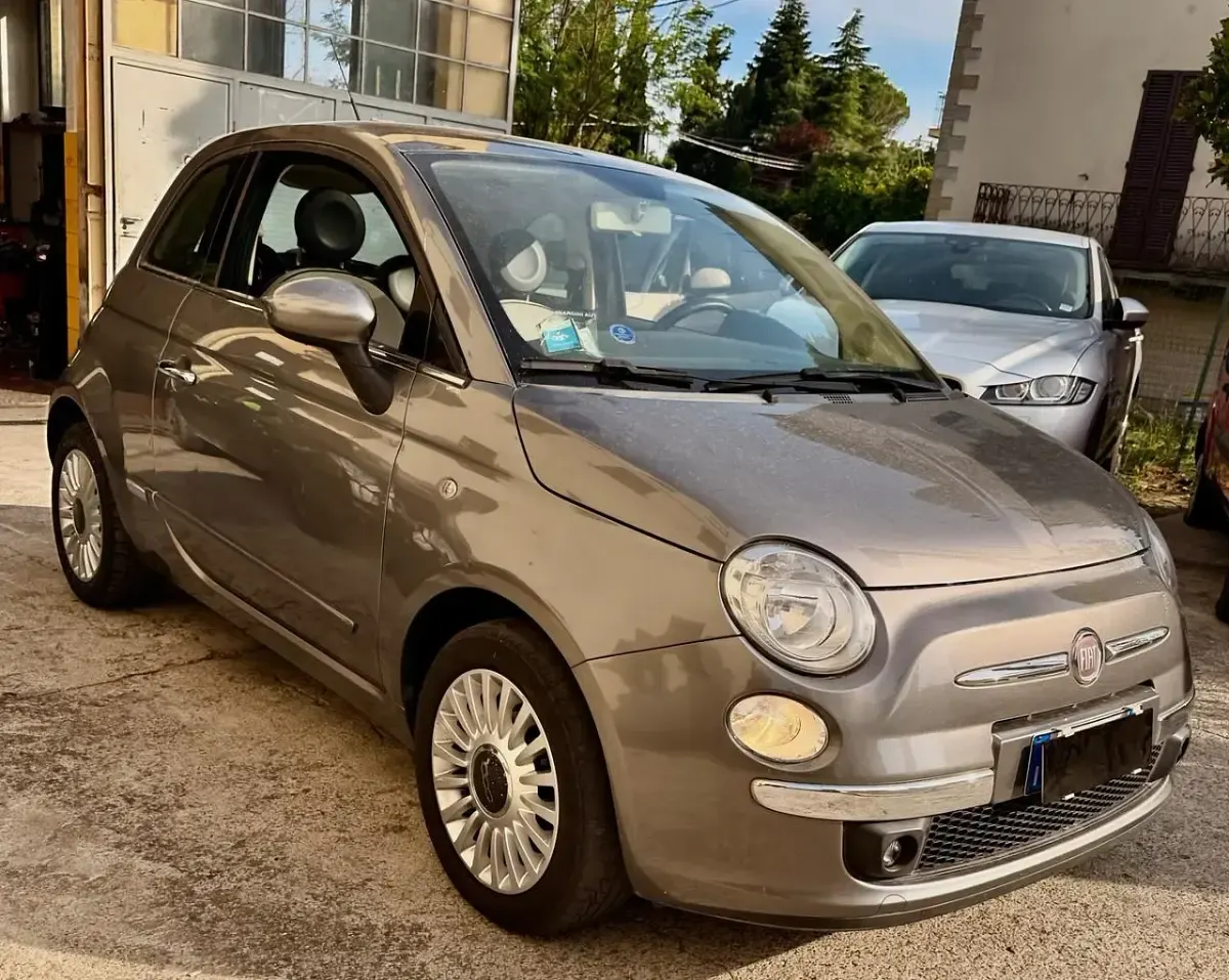 Usata Fiat 500 75 CV (55 kW) 2009 Grigio Cabrio