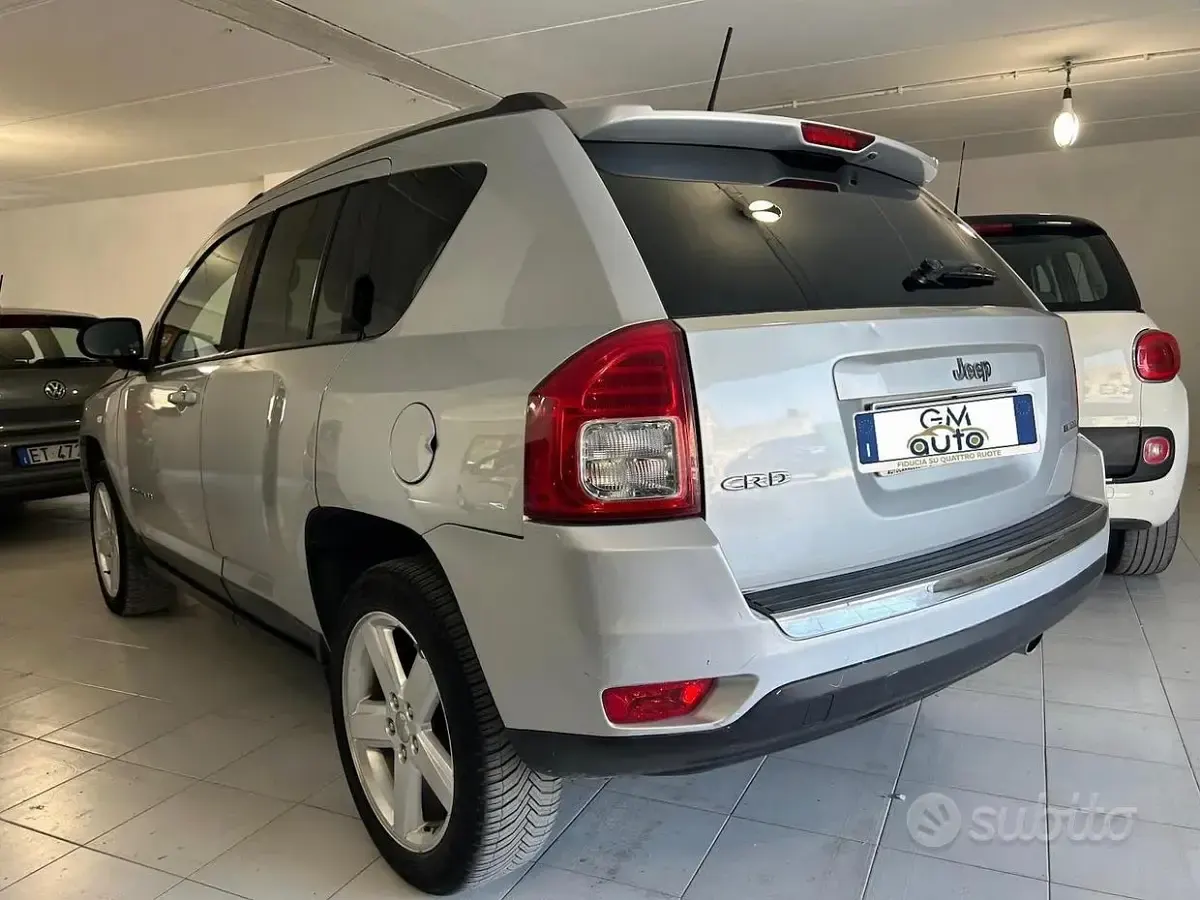 Usata Jeep Compass Limited 163 CV (119 kW) 2011 Grigio SUV