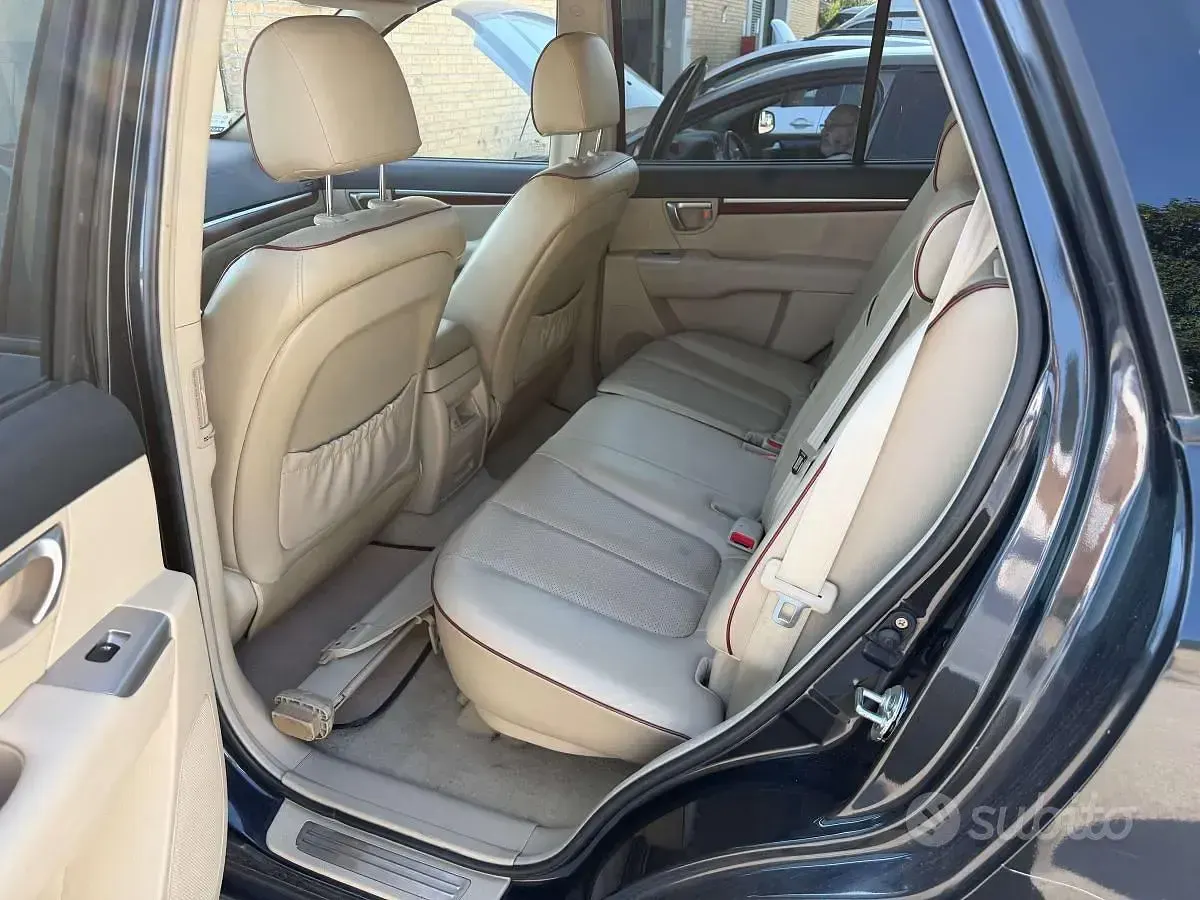 Usata Hyundai Santa Fe Dynamiq 154 CV (113 kW) 2008 SUV