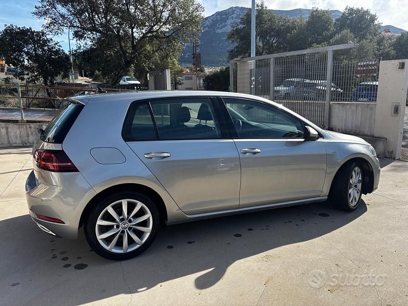 Usata VW Golf VII Executive 115 CV (84 kW) 2020 Grigio Berlina