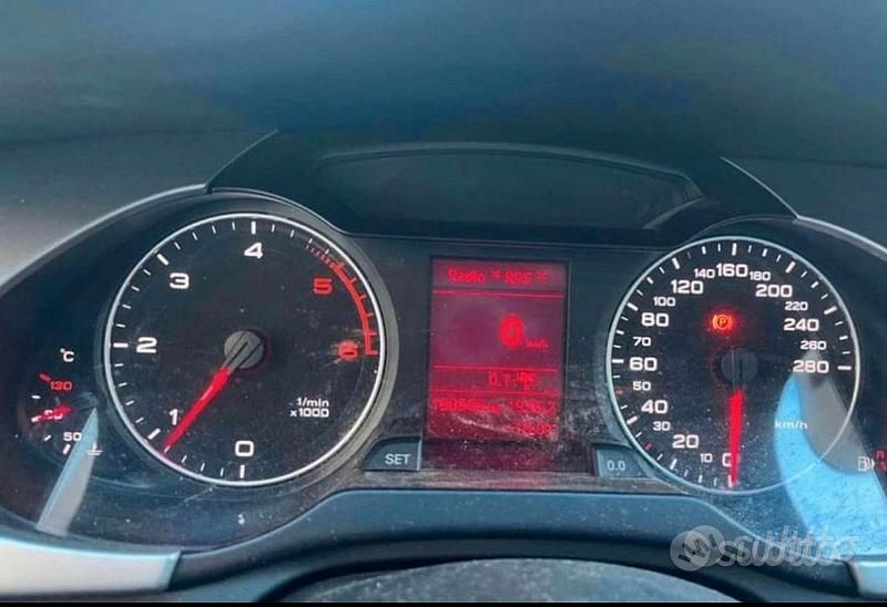 Usata Audi A4 Ambiente 143 CV (105 kW) 2011 Grigio Station wagon