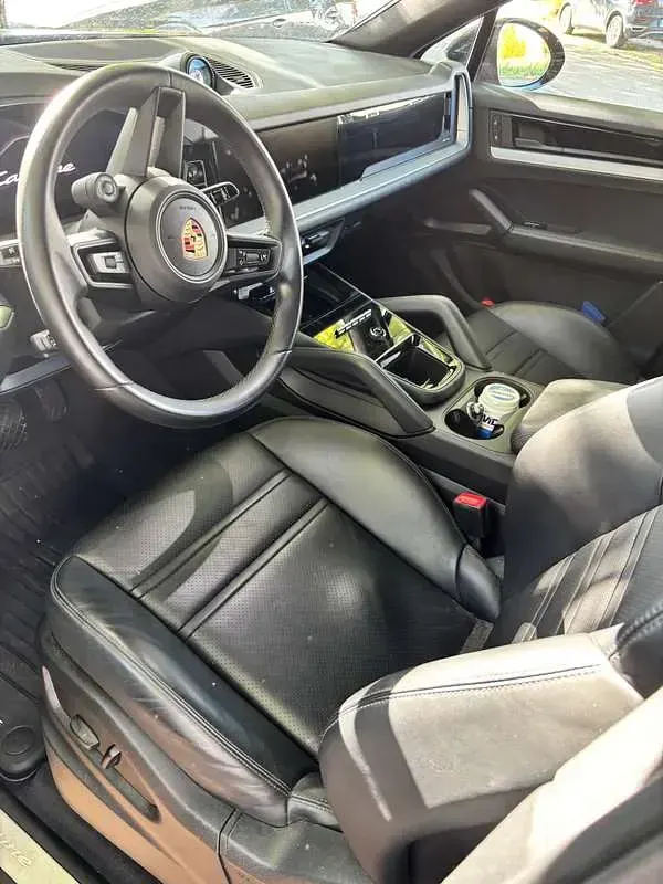 Usata Porsche Cayenne Coupe 354 CV (260 kW) 2024 Nero Coupé
