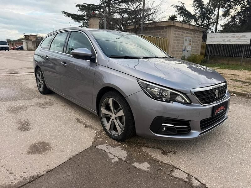 Usata Peugeot 308 SW Allure 177 CV (130 kW) 2020 Grigio Station wagon