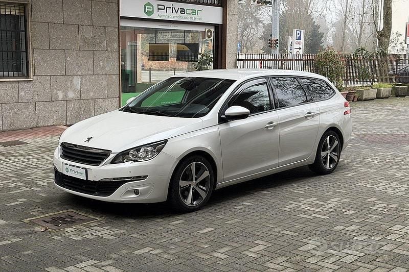 Usata Peugeot 308 Allure 120 CV (88 kW) 2015 Bianco Station wagon