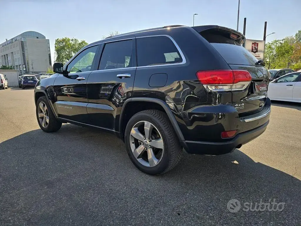 Usata Jeep Grand Cherokee Limited 250 CV (183 kW) 2016 Nero SUV