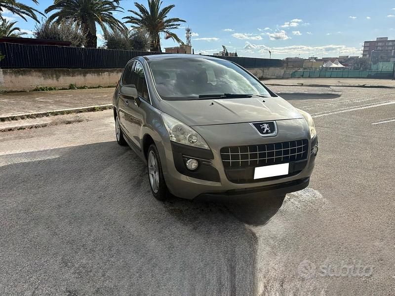 Usata Peugeot 3008 Business-Line 110 CV (80 kW) 2010 Marrone Station wagon