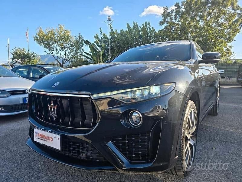 Usata Maserati Levante 250 CV (183 kW) 2019 Nero SUV