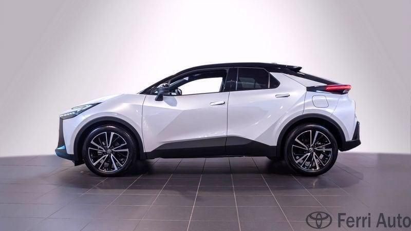 Usata Toyota C-HR Trend 197 CV (144 kW) 2024 Bianco SUV
