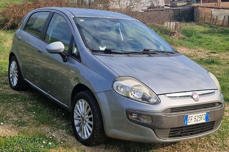 Usata Fiat Punto Evo Active 75 CV (55 kW) 2011 Utilitaria