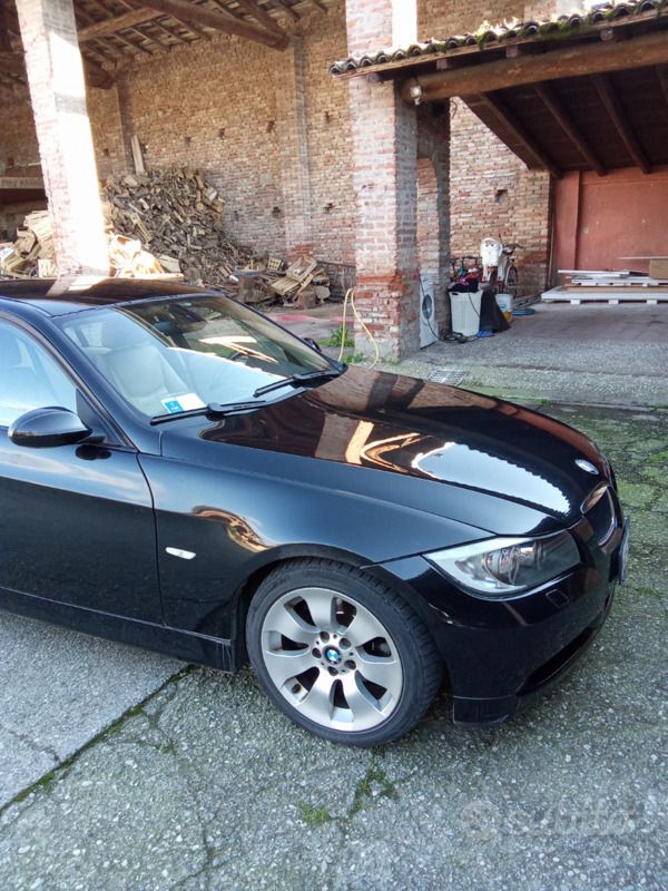 Usata BMW 320 2005 Blu Berlina