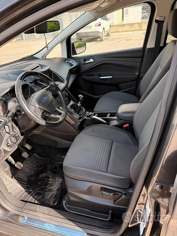 Usata Ford C-MAX Titanium X 120 CV (88 kW) 2016 Grigio Monovolume
