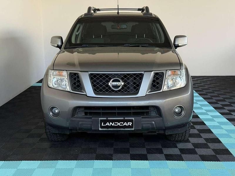 Usata Nissan Navara 190 CV (139 kW) 2015 Grigio Pick-up