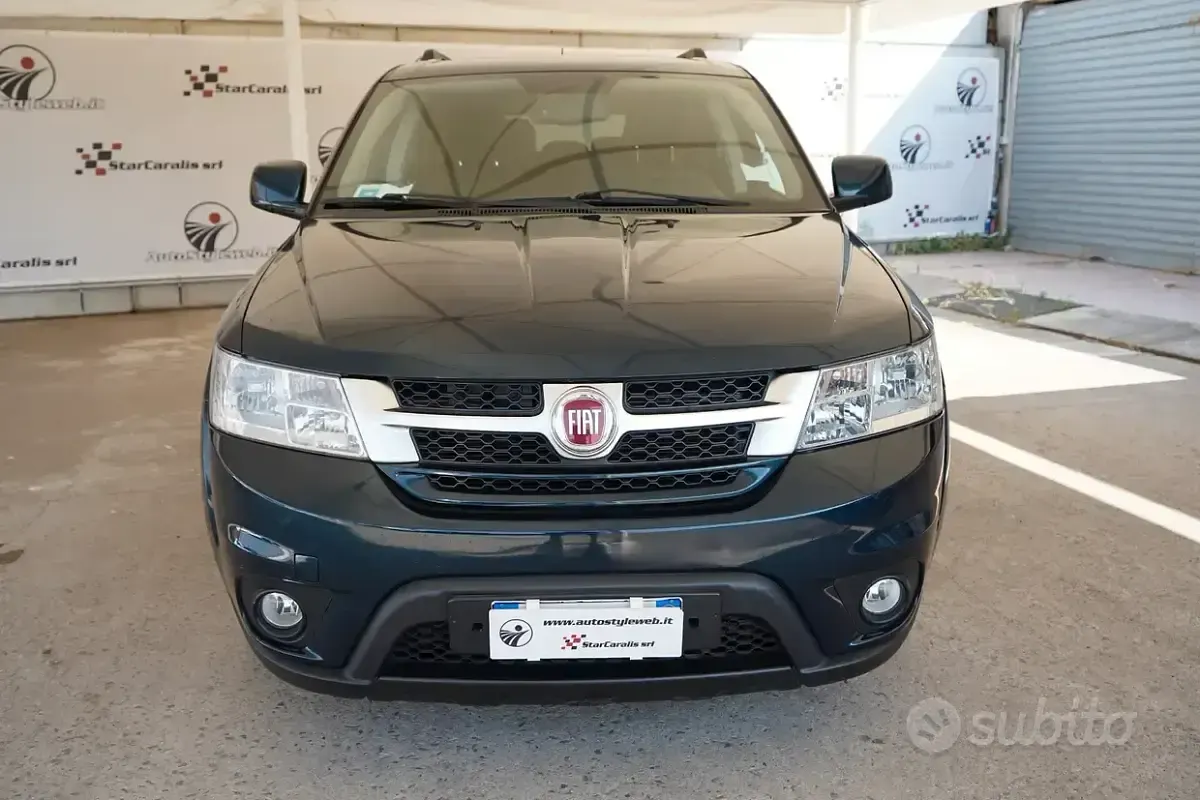 Usata Fiat Freemont Urban 140 CV (102 kW) 2014 Blu SUV