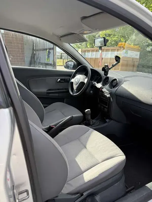 Usata Seat Ibiza Stella 64 CV (47 kW) 2004 Utilitaria