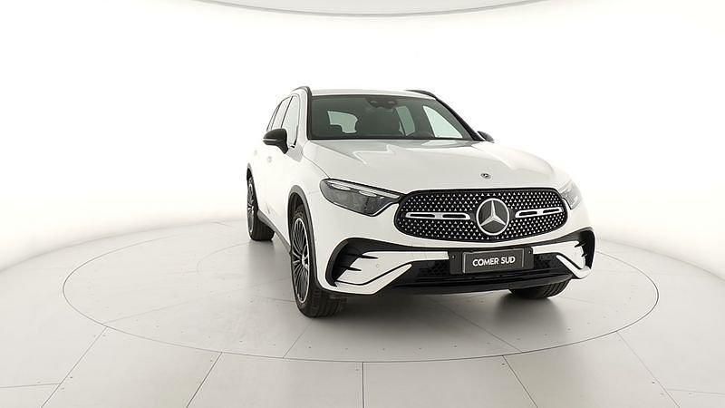 Bianco Usata 2023 Mercedes GLC220 Advanced SUV | 54.900 € (Buon prezzo) - Immagine 1/4