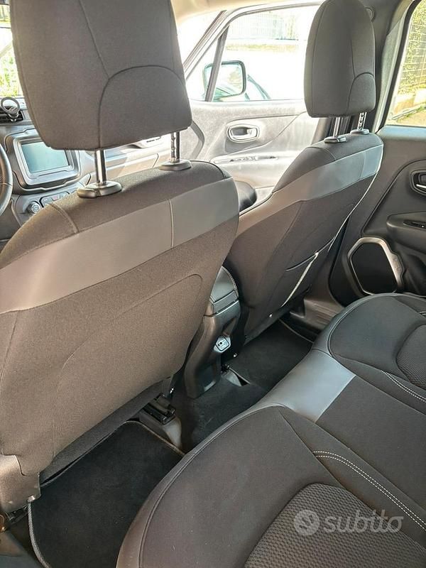 Usata Jeep Renegade Limited 120 CV (88 kW) 2018 SUV