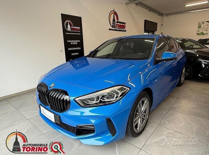 Usata BMW 118 M Sport 136 CV (100 kW) 2022 Blu/azzurro Utilitaria