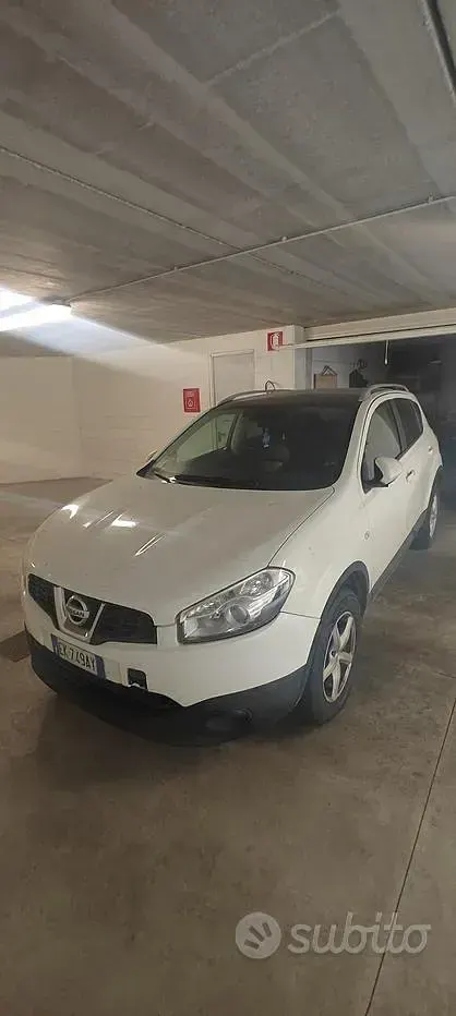 Usata Nissan Qashqai 131 CV (96 kW) 2012 Bianco SUV