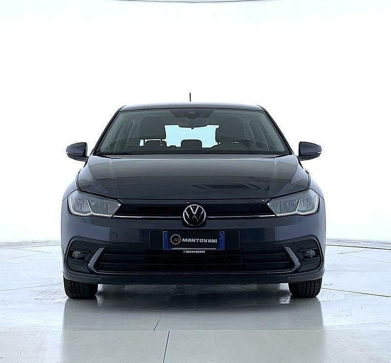 Usata VW Polo Life 95 CV (69 kW) 2022 Grigio Utilitaria