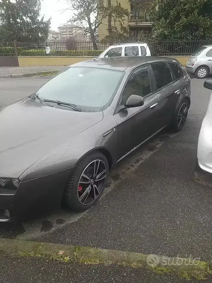 Usata Alfa Romeo 159 185 CV (136 kW) 2007 Grigio Station wagon