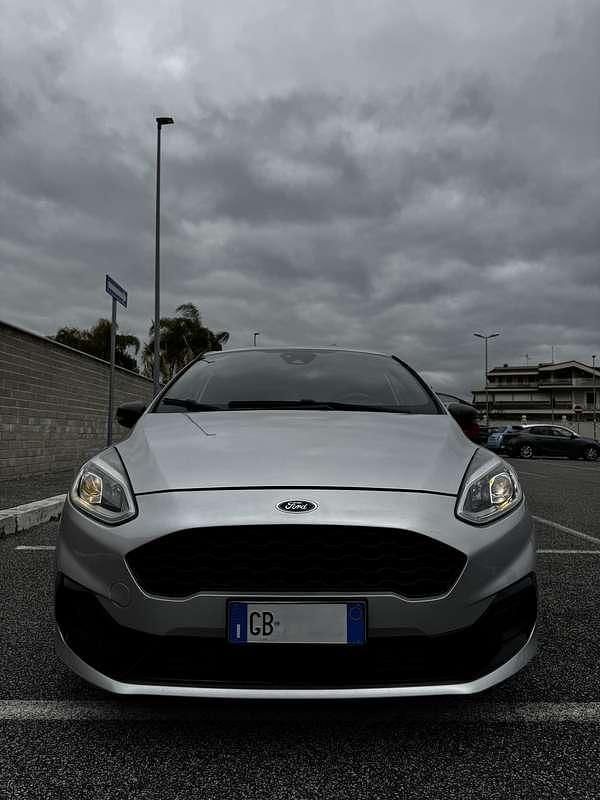 Usata Ford Fiesta ST-Line 101 CV (74 kW) 2018 Utilitaria