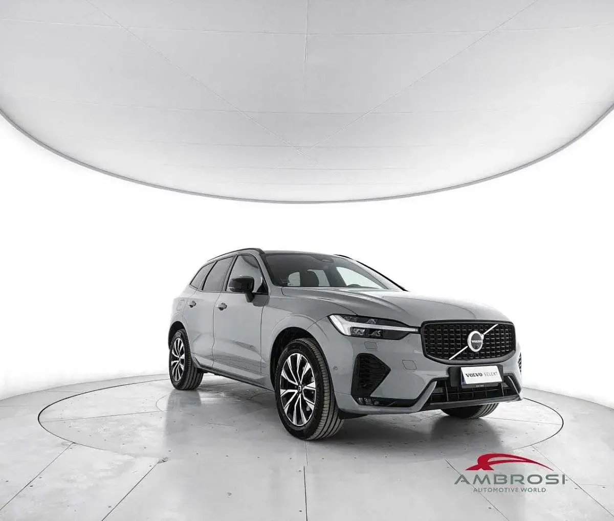 Usata Volvo XC60 Plus 250 CV (183 kW) 2025 Grigio SUV