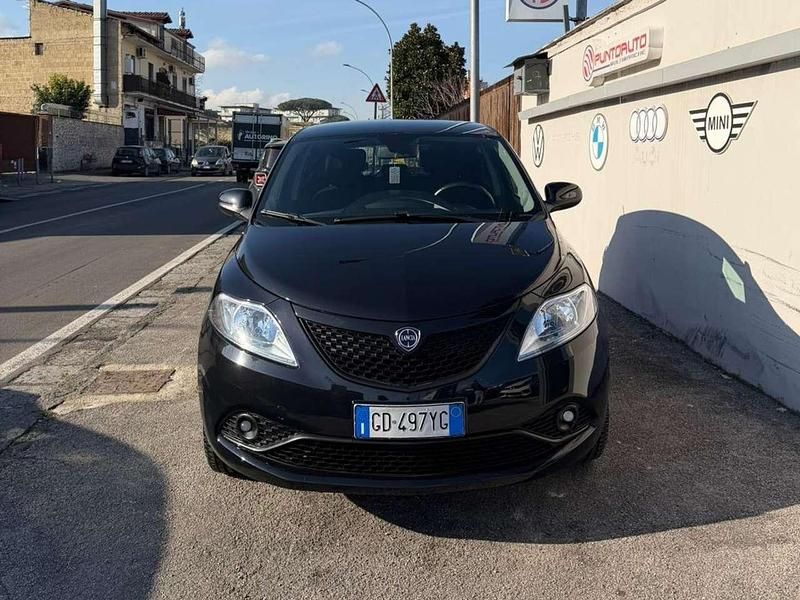Other Usata 2020 Lancia Ypsilon Gold Utilitaria | 9900 € (Ottimo prezzo) - Immagine 1/4