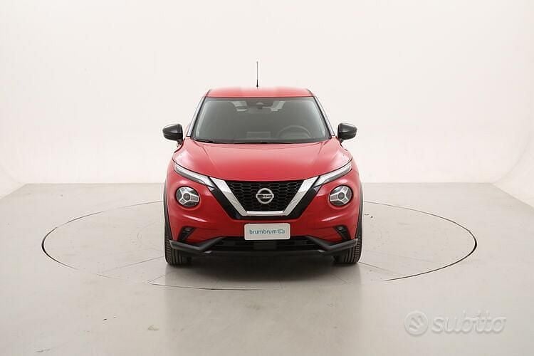 Usata Nissan Juke Acenta 114 CV (83 kW) 2021 Rosso SUV