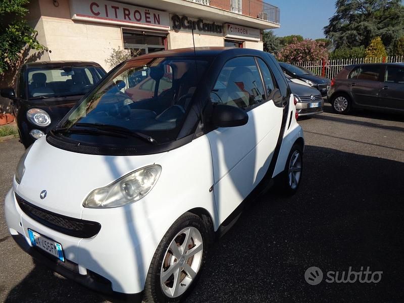 Usata Smart ForTwo Coupé Passion 71 CV (52 kW) 2009 Bianco Coupé