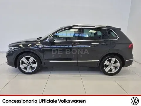 Usata VW Tiguan Elegance 150 CV (110 kW) 2023 Bianco SUV