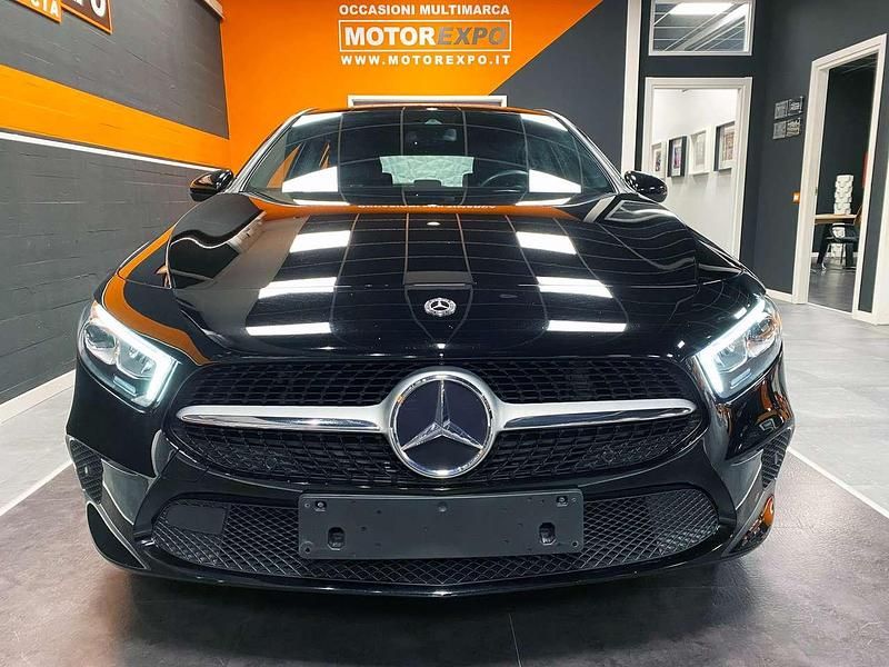 Usata Mercedes A200 Sport Edition 163 CV (119 kW) 2018 Nero Berlina