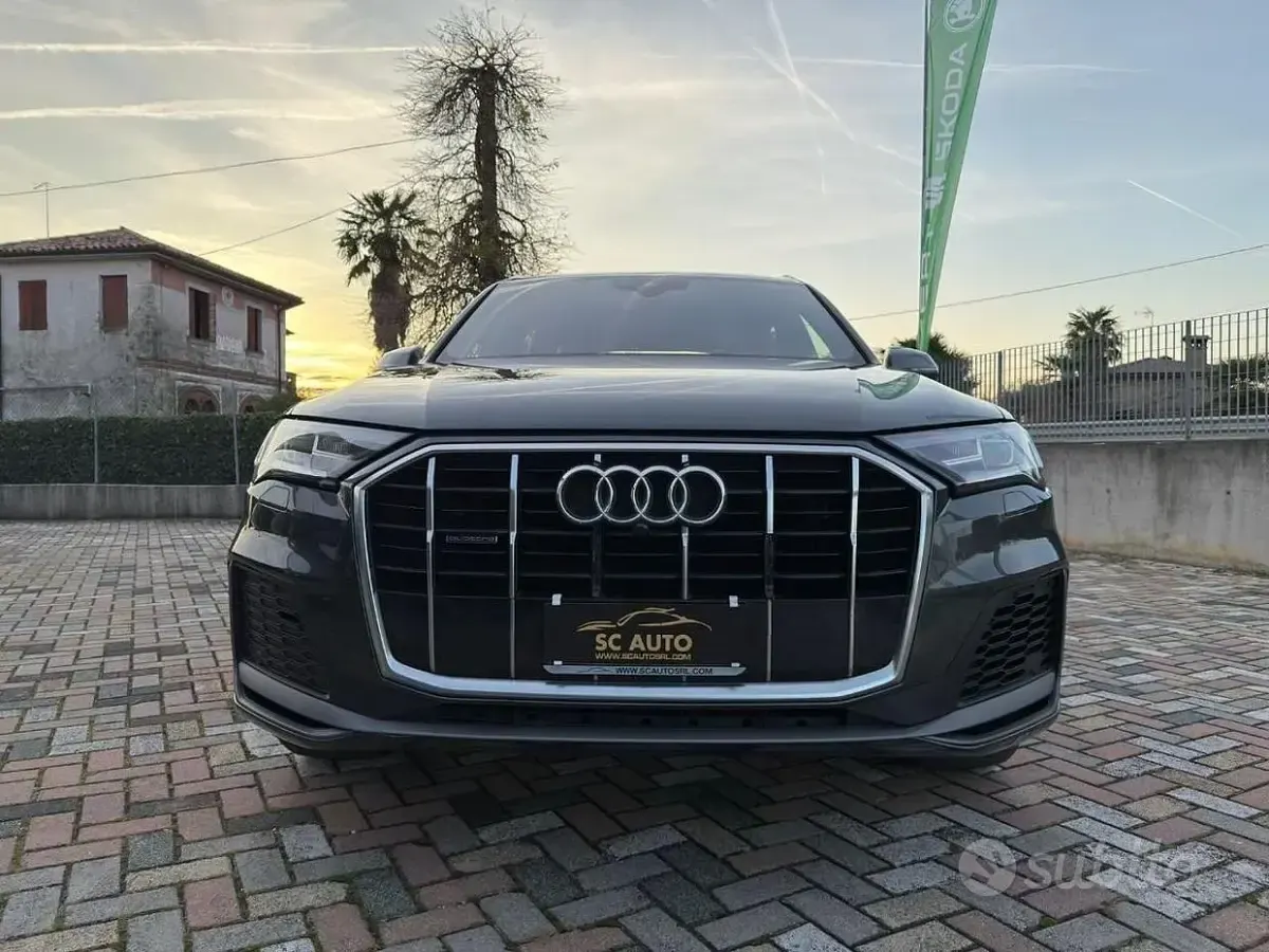 Usata Audi Q7 Sport 286 CV (210 kW) 2020 Grigio SUV