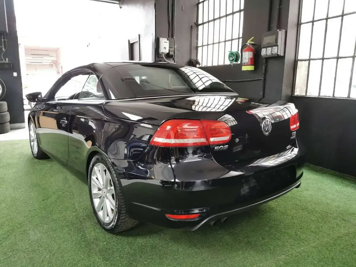 Usata VW Eos 122 CV (89 kW) 2012 Nero Cabrio