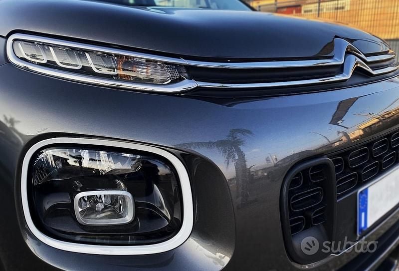 Usata Citroën C3 Shine 119 CV (87 kW) 2019 Grigio Utilitaria