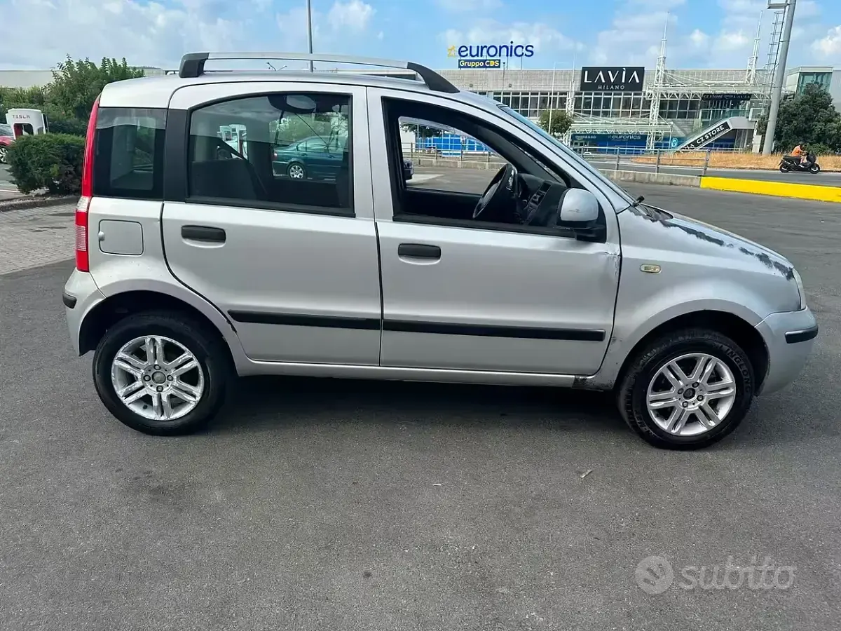Usata Fiat Panda Classica 77 CV (56 kW) 2012 Grigio Utilitaria