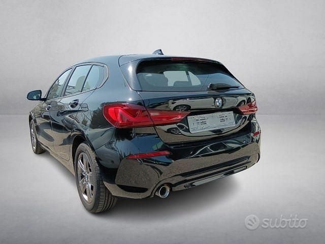 Usata BMW 116 Advantage 116 CV (85 kW) 2021 Nero Utilitaria