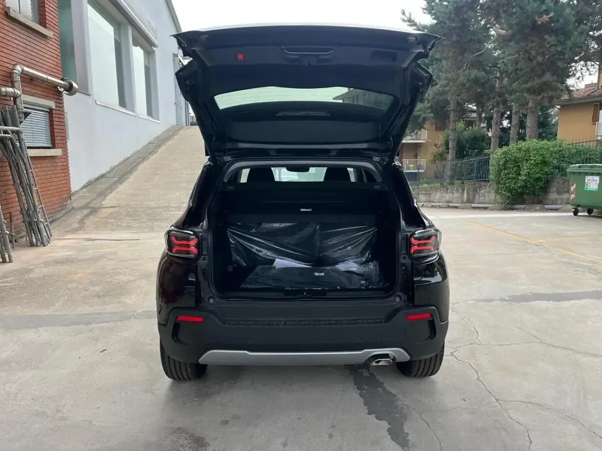 Nuova Jeep Avenger Summit 100 CV (73 kW) 2025 Nero SUV