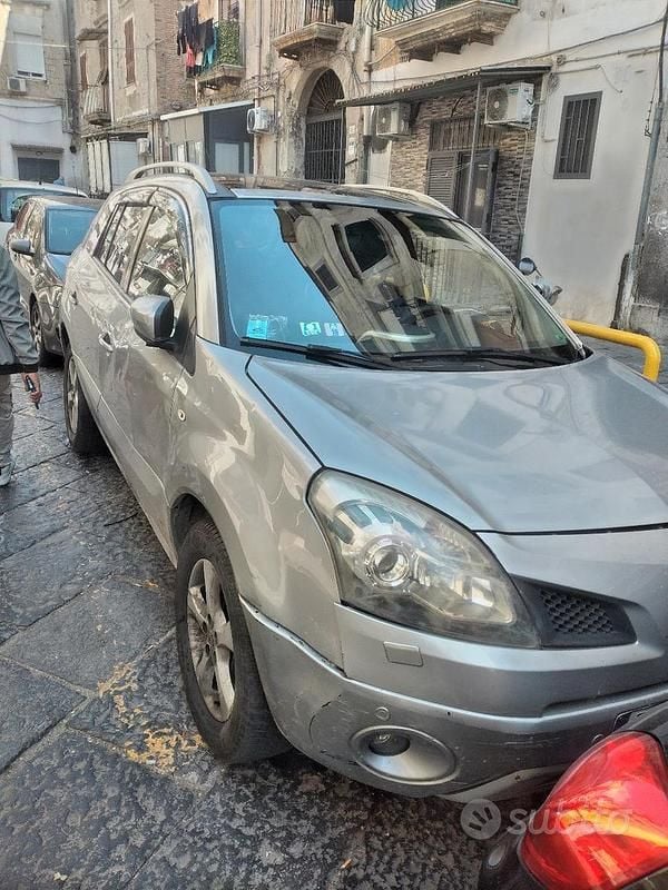 Usata Renault Koleos 150 CV (110 kW) 2008 Grigio SUV