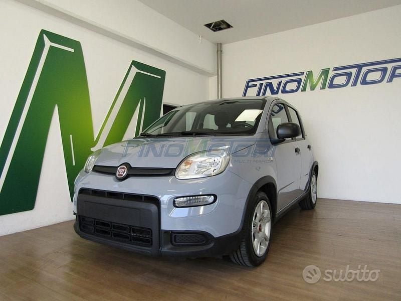 Usata Fiat Panda S 70 CV (51 kW) 2023 Grigio Utilitaria