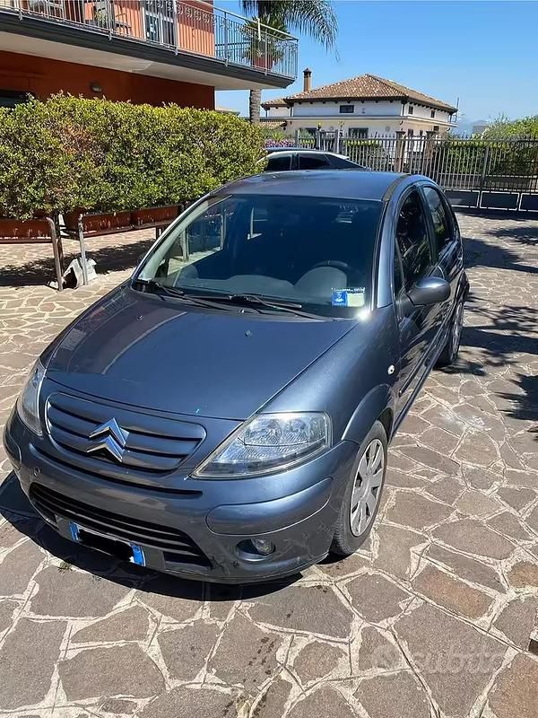 Usata Citroën C3 Exclusive 68 CV (50 kW) 2006 Grigio Berlina