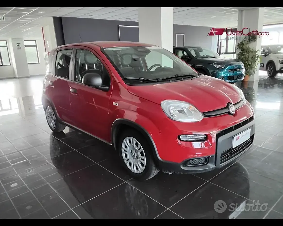 Usata Fiat Panda S 70 CV (51 kW) 2025 Rosso Utilitaria