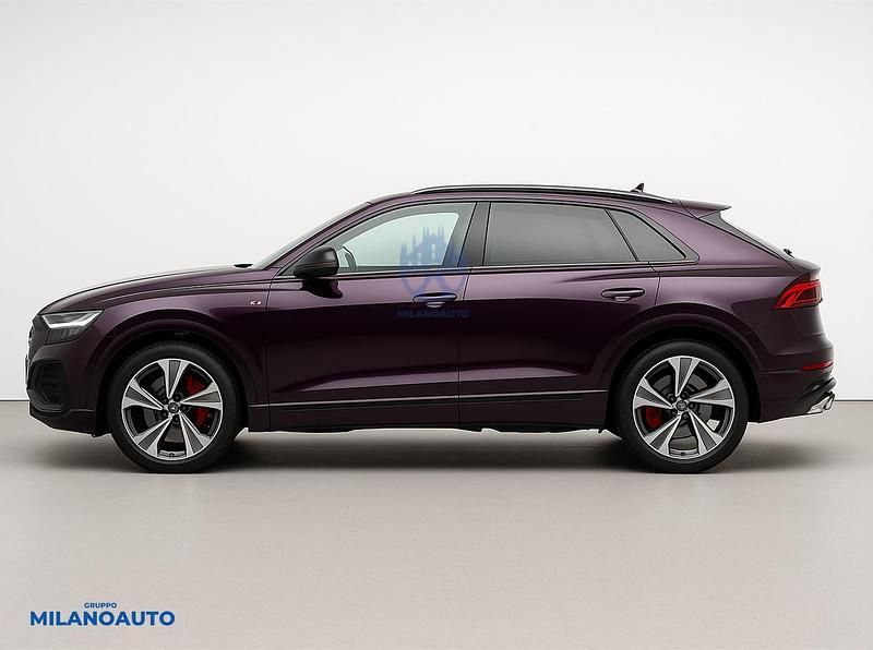 Usata Audi SQ8 Ambiente 507 CV (372 kW) 2024 Viola SUV