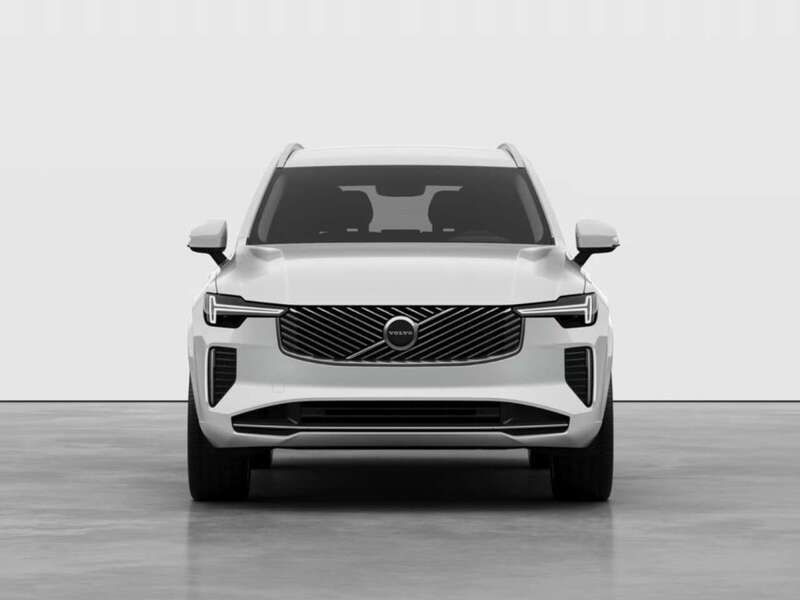 Nuova Volvo XC90 Core 251 CV (184 kW) 2025 Cristal white pearl SUV