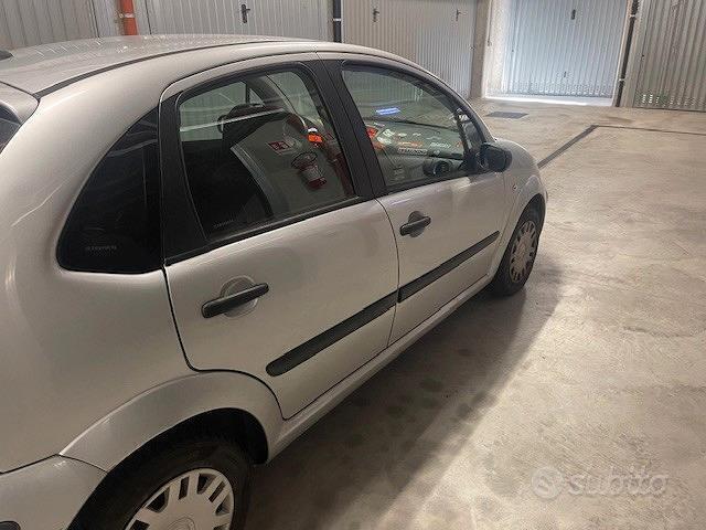 Usato 2007 Citroën C3 Benzin (7.000 €)