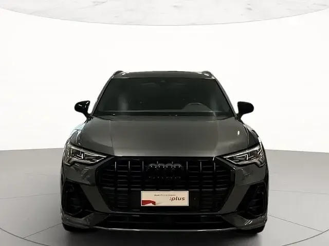 Usata Audi Q3 Ambiente 150 CV (110 kW) 2025 6y grigio daytona perlato SUV