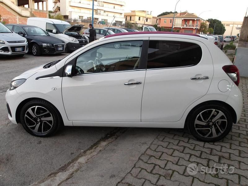 Usata Peugeot 108 Allure Top 82 CV (60 kW) 2017 Blu Utilitaria