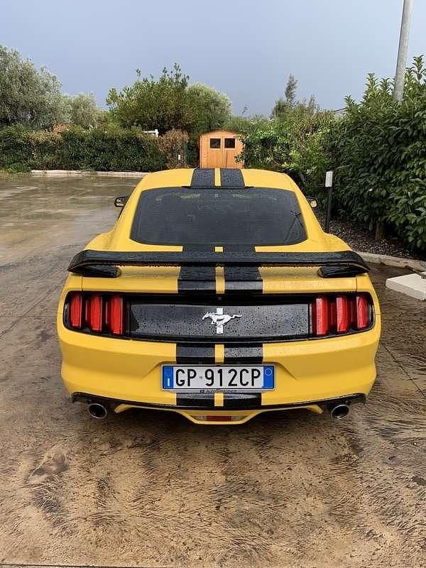 Usata Ford Mustang Fastback 317 CV (233 kW) 2016 Coupé