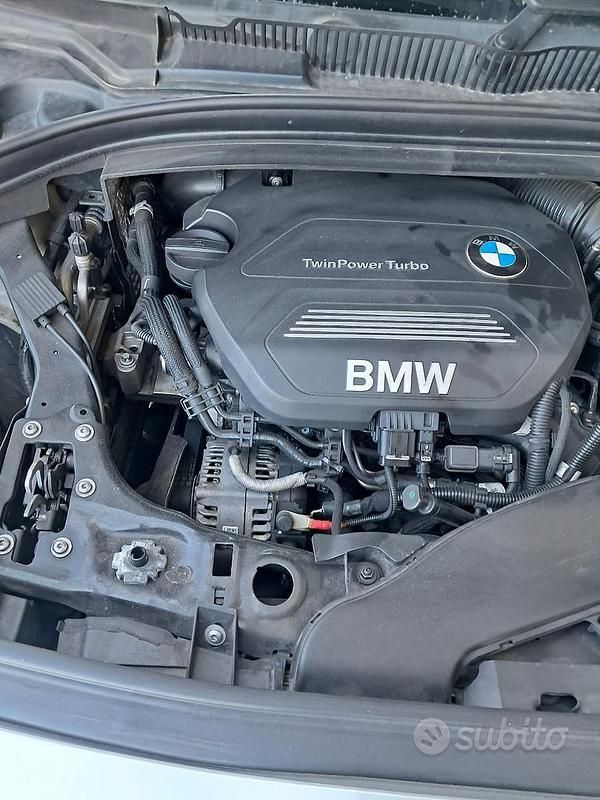 Usata BMW 216 Active Tourer Luxury Line 116 CV (85 kW) 2016 Grigio Monovolume
