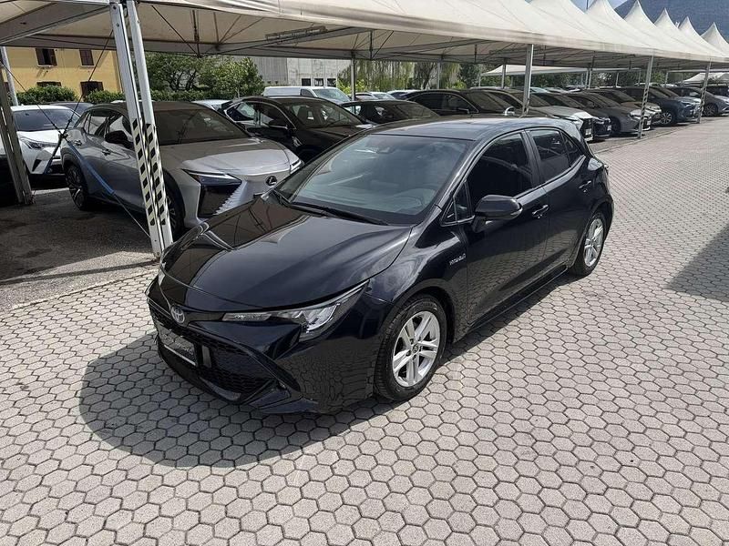 Nero Usata 2021 Toyota Corolla Active Tre volumi | 16.900 € (Ottimo prezzo) - Immagine 1/3